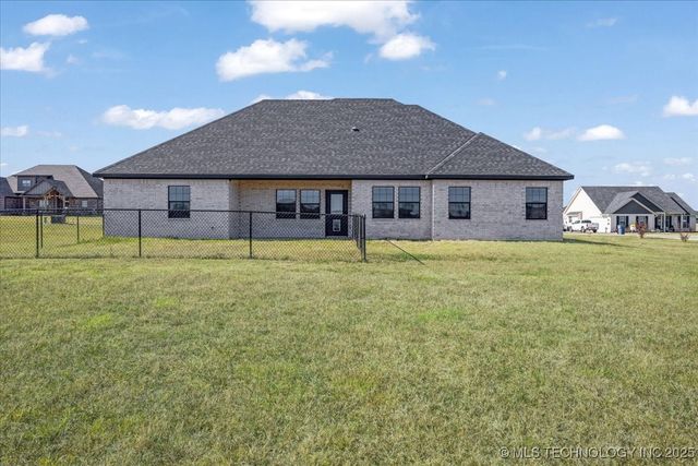 327 Wilson Parkway, Durant, OK 74701