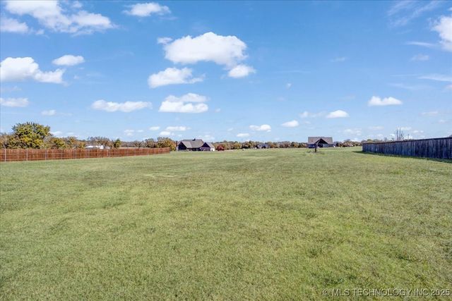 327 Wilson Parkway, Durant, OK 74701