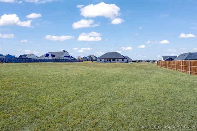 327 Wilson Parkway, Durant, OK 74701