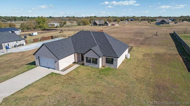 327 Wilson Parkway, Durant, OK 74701