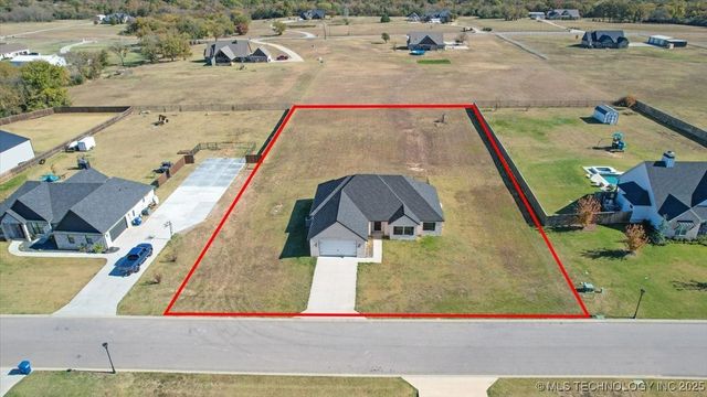 327 Wilson Parkway, Durant, OK 74701
