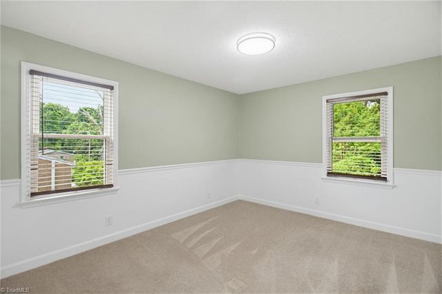 280 Hillsboro Drive, Winston-salem, NC 27104