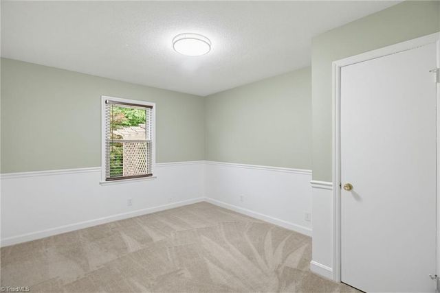 280 Hillsboro Drive, Winston-salem, NC 27104