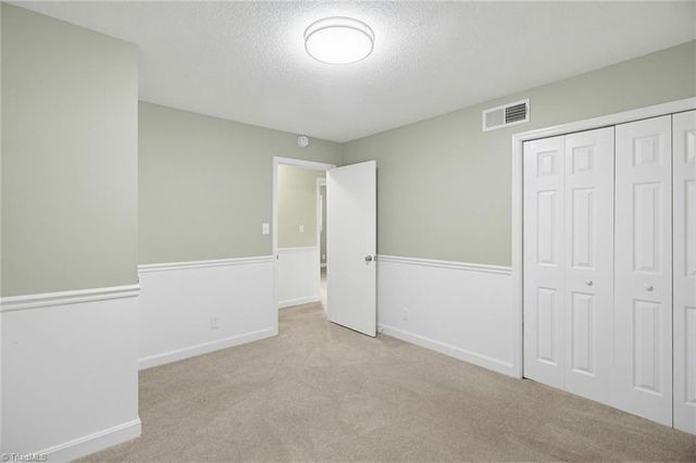 280 Hillsboro Drive, Winston-salem, NC 27104
