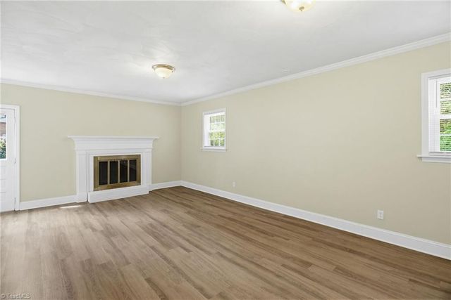 280 Hillsboro Drive, Winston-salem, NC 27104
