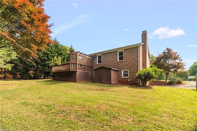 280 Hillsboro Drive, Winston-salem, NC 27104
