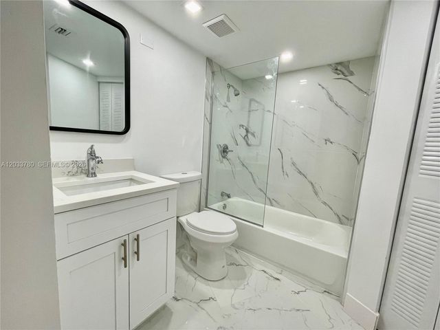 3300 NE 192nd St 509, Aventura, FL 33180