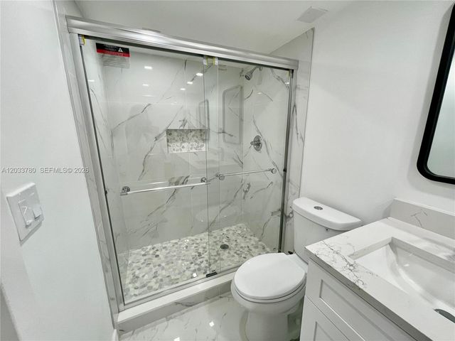 3300 NE 192nd St 509, Aventura, FL 33180