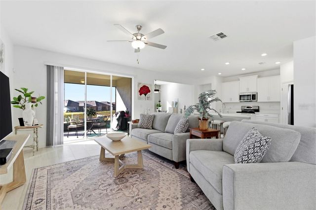 10499 GABLE DIG LOOP, San Antonio, FL 33576