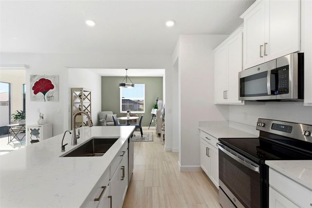 10499 GABLE DIG LOOP, San Antonio, FL 33576