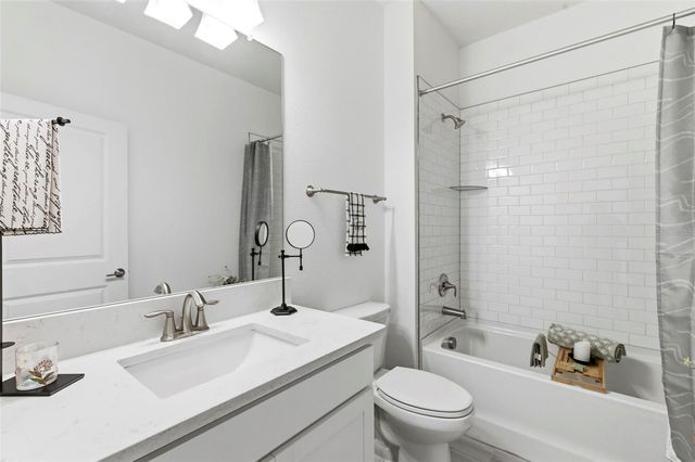 10499 GABLE DIG LOOP, San Antonio, FL 33576