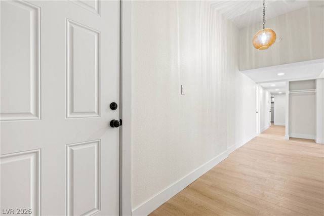 3368 Nahatan Way, Las Vegas, NV 89169