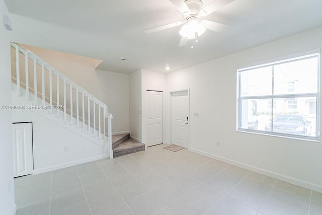 2620 SE 28th Dr, Homestead, FL 33035