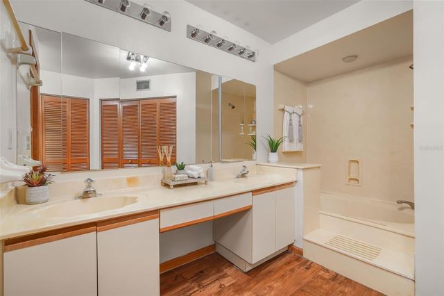 6140 RAINTREE DRIVE L3, Orlando, FL 32822