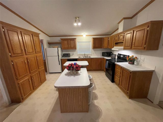 24746 Country Oaks Boulevard, Montgomery, TX 77316