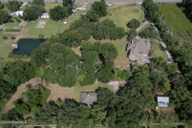 5200 Decon Road, Youngsville, LA 70592