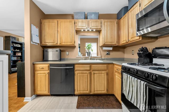 299 vasser Drive, Piscataway, NJ 08854