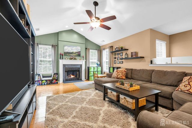 299 vasser Drive, Piscataway, NJ 08854