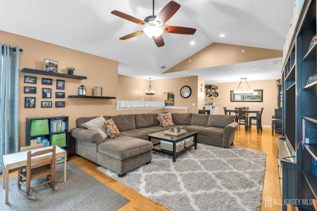 299 vasser Drive, Piscataway, NJ 08854