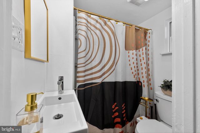 446 VERNON ST, Media, PA 19063