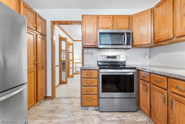 444 Shannon Drive, Wadsworth, OH 44281