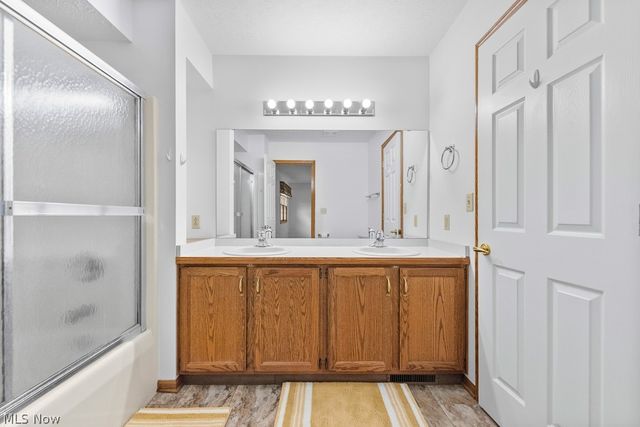 444 Shannon Drive, Wadsworth, OH 44281