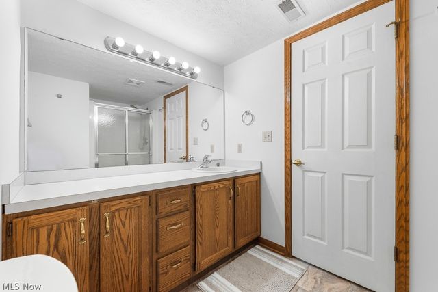 444 Shannon Drive, Wadsworth, OH 44281