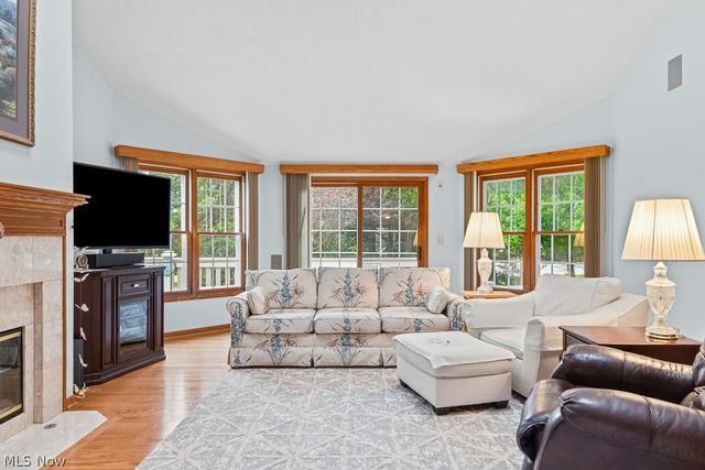 444 Shannon Drive, Wadsworth, OH 44281