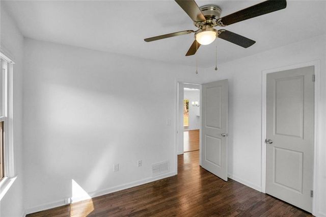 5593 Laurel Lane NW, Lilburn, GA 30047