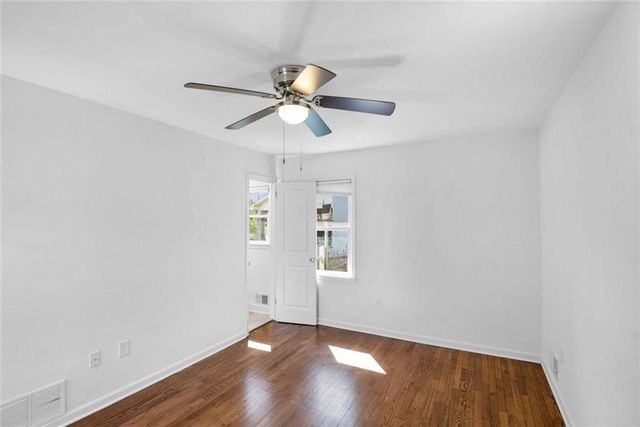 5593 Laurel Lane NW, Lilburn, GA 30047