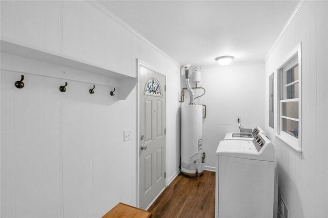 5593 Laurel Lane NW, Lilburn, GA 30047