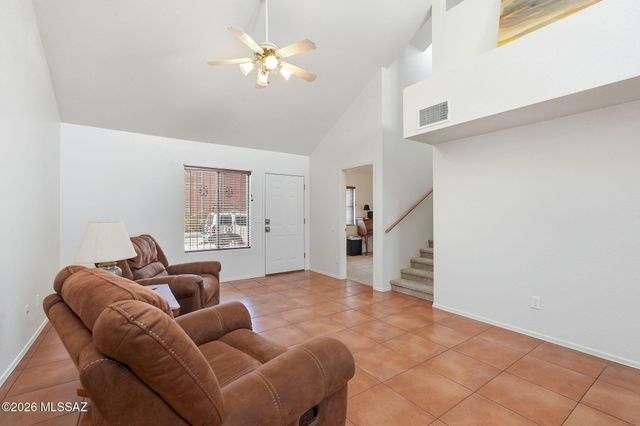 601 W Redondo Drive, Tucson, AZ 85705
