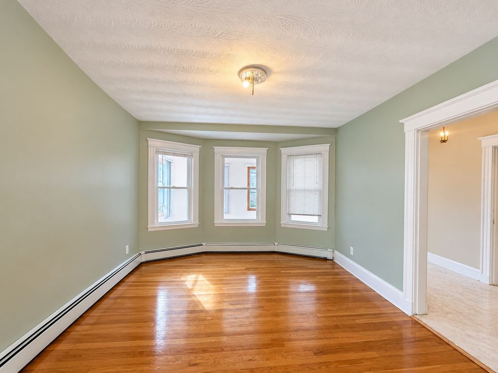 85 Boston Ave 1, Somerville, MA 02144