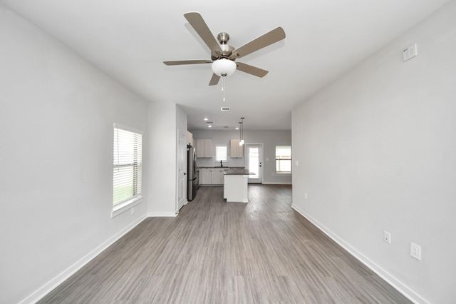 7711 Longmire Road 05, Conroe, TX 77304