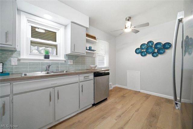 4437 E 158th Street, Cleveland, OH 44128