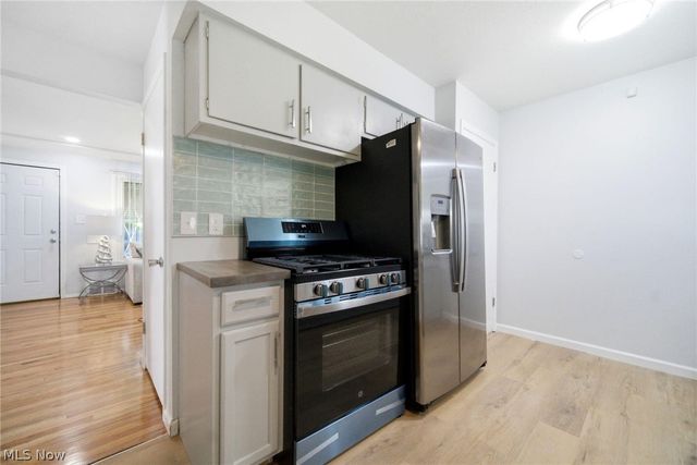 4437 E 158th Street, Cleveland, OH 44128