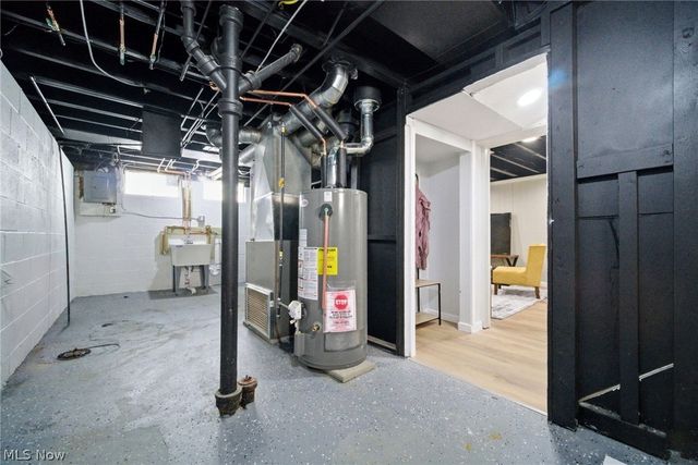 4437 E 158th Street, Cleveland, OH 44128