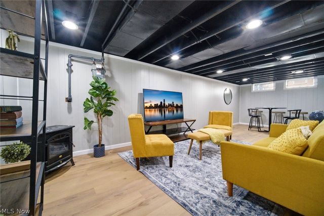 4437 E 158th Street, Cleveland, OH 44128