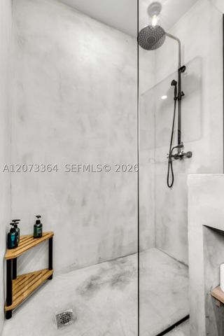 535 N Biscayne River Dr, Miami, FL 33169