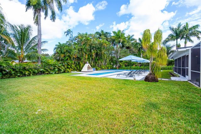 535 N Biscayne River Dr, Miami, FL 33169