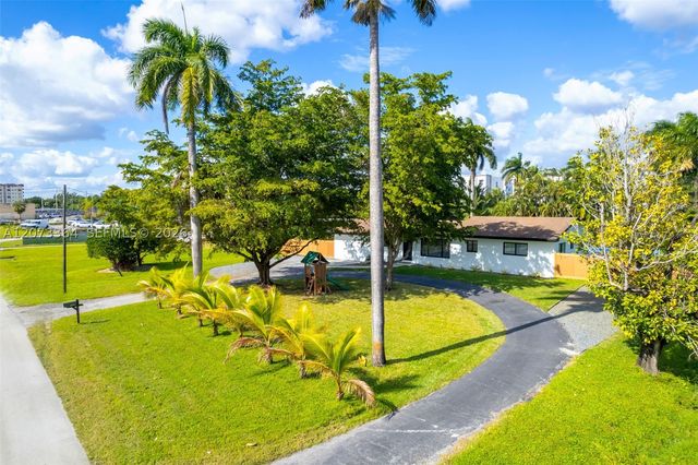 535 N Biscayne River Dr, Miami, FL 33169