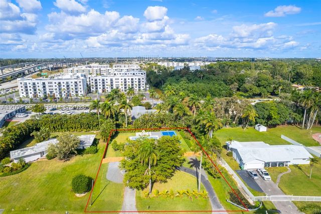 535 N Biscayne River Dr, Miami, FL 33169