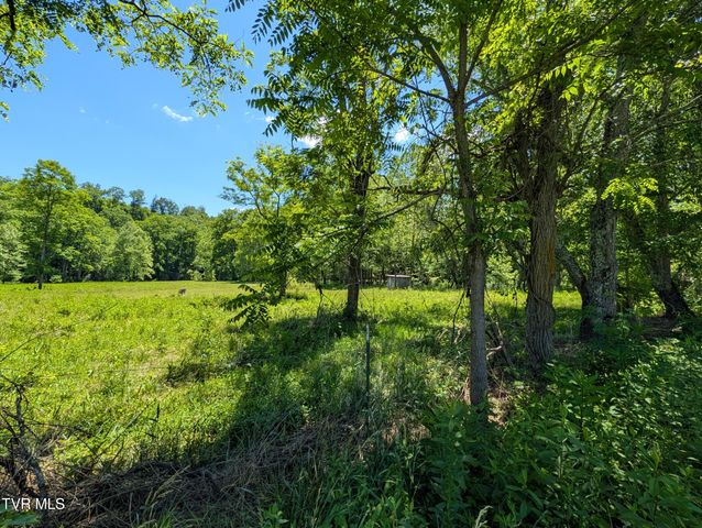 10223 Tacoma School Road, Coeburn, VA 24230