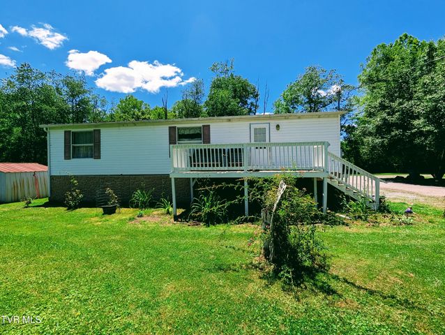 10223 Tacoma School Road, Coeburn, VA 24230