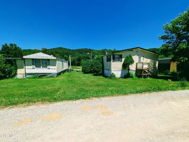 10223 Tacoma School Road, Coeburn, VA 24230