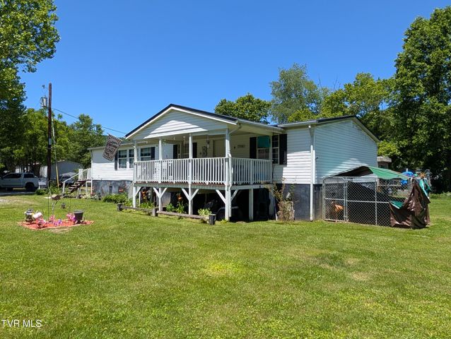 10223 Tacoma School Road, Coeburn, VA 24230