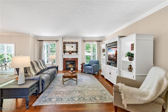 693 Coronado Circle, Avon Lake, OH 44012