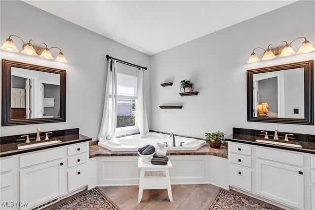 693 Coronado Circle, Avon Lake, OH 44012