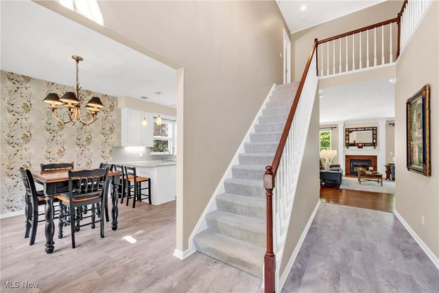 693 Coronado Circle, Avon Lake, OH 44012