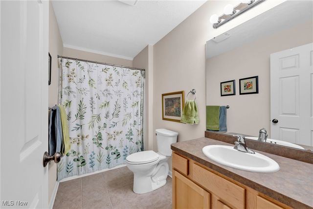 693 Coronado Circle, Avon Lake, OH 44012